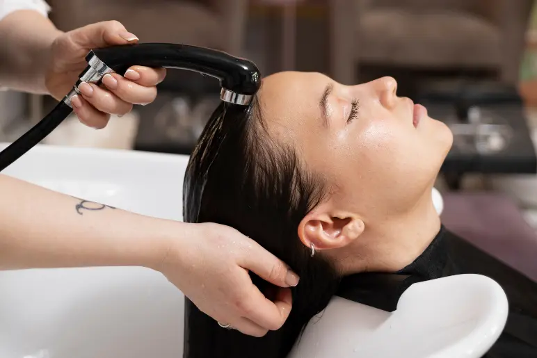 les astuces naturelles pour réparer les cheveux secs
